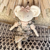 Mia la Baroudeuse 💗💚
#handmadedoll #mousedoll #clothdoll #dollmaker #babyshower #studioserenpatterns @studioserenpatterns #mignonnerie